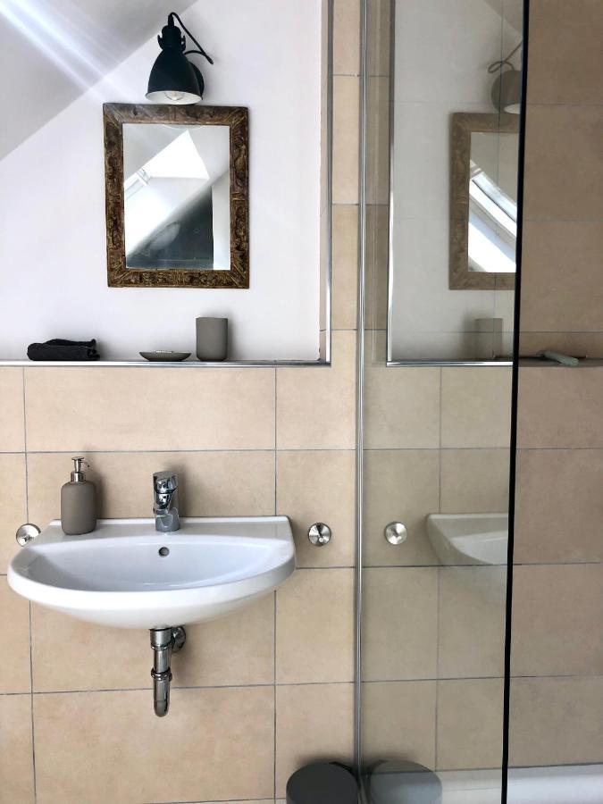 טראבן-טרארבאך Ferienwohnung Weingut Villa Huesgen Am Moenchhof מראה חיצוני תמונה