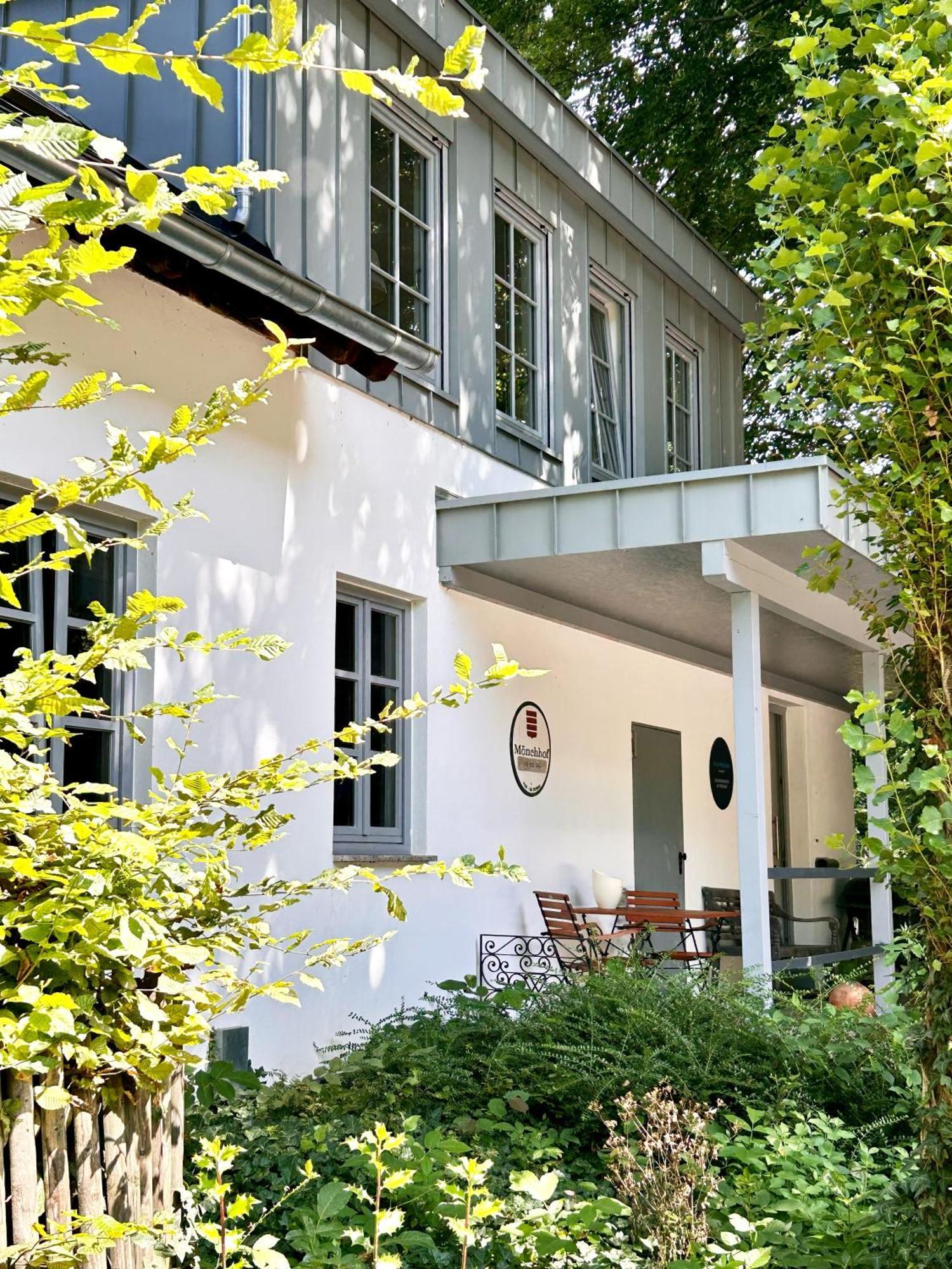 טראבן-טרארבאך Ferienwohnung Weingut Villa Huesgen Am Moenchhof מראה חיצוני תמונה